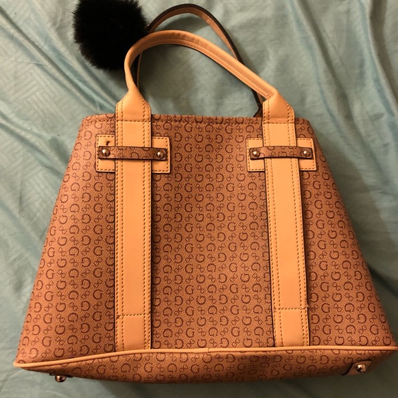 Tan Guess Hand Bag - Picture 2 of 5